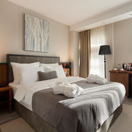Buem Hotel Kosuyolu Istanbul Room photo