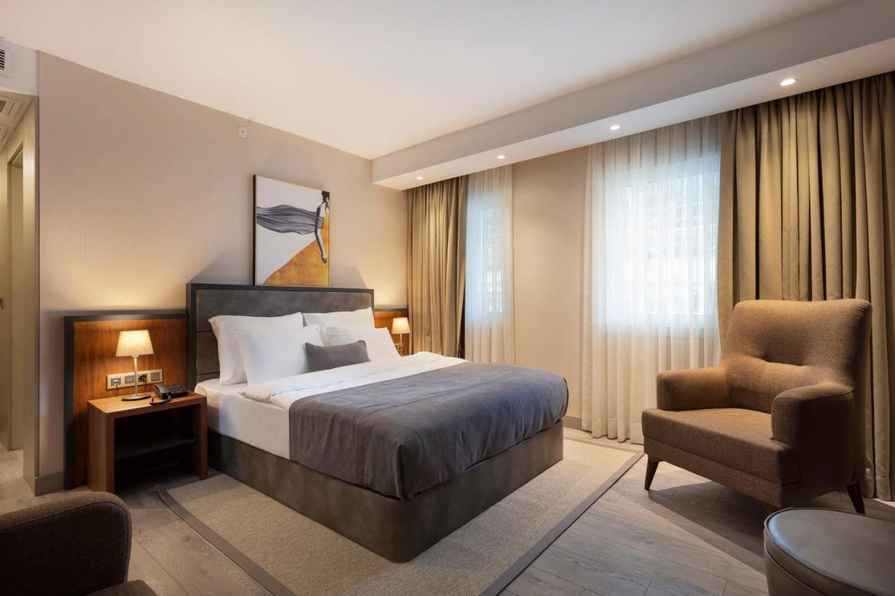 Buem Hotel Kosuyolu Istanbul Exterior photo