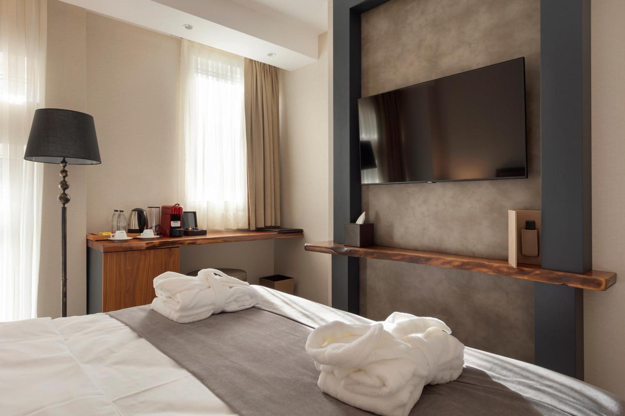 Buem Hotel Kosuyolu Istanbul Room photo