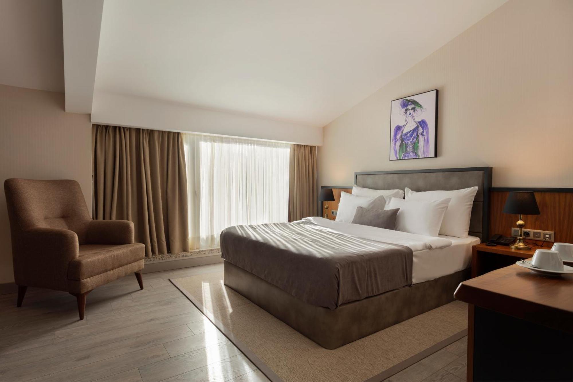 Buem Hotel Kosuyolu Istanbul Room photo